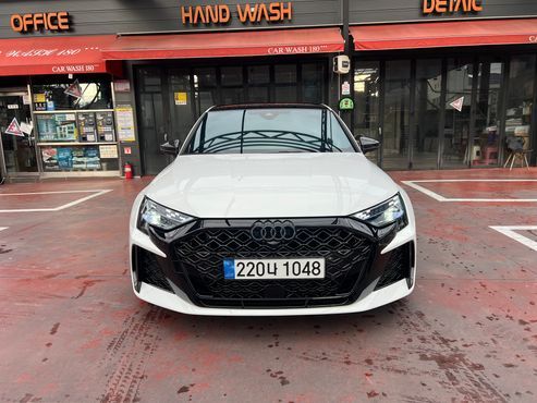 Audi RS3 2.5 TFSI Quattro Carbon Edition — пробег 3 500 км — фото 3 из 5