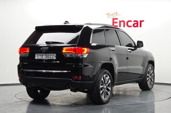 Jeep Cherokee 3.6 Limited WK2 — пробег 102 959 км — фото 2 из 5
