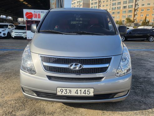 Hyundai Starex 5-Seater VAN CVX Luxury — пробег 264 095 км — фото 2 из 5
