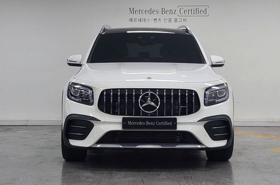 Mercedes-Benz GLB-Class AMG GLB35 4MATIC — пробег 9 414 км — фото 3 из 5