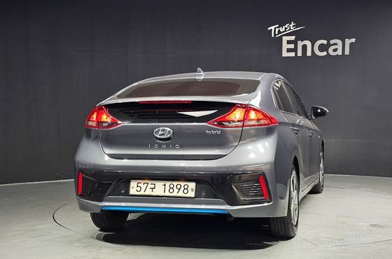 Hyundai Ioniq N — пробег 120 872 км — фото 4 из 5