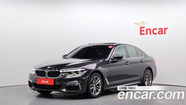 BMW 5-Series 520d xDrive M Sport Package Plus — пробег 88 488 км — фото 1 из 5