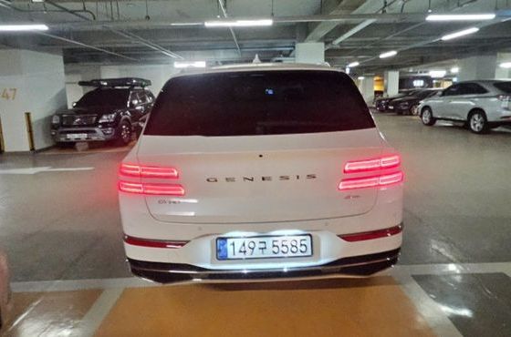 Genesis GV80 2.5T Gasoline AWD — пробег 4 561 км — фото 5 из 5