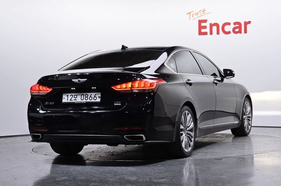 Hyundai Genesis G330 Premium AWD — пробег 69 754 км — фото 2 из 5