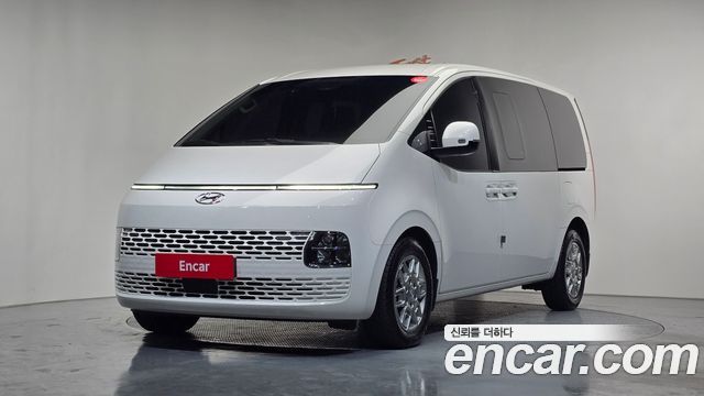 Hyundai Staria Cargo 5-Seater Modern — пробег 94 418 км — фото 1 из 5