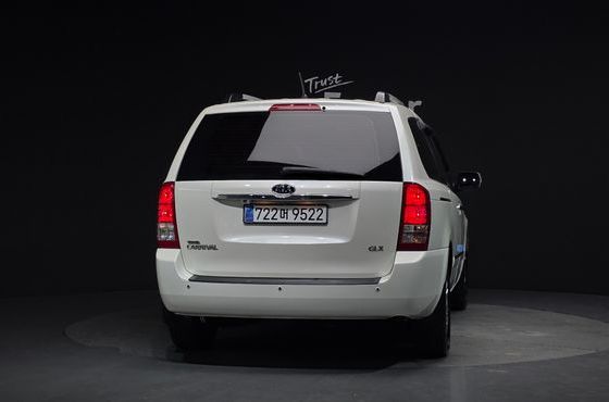 Kia Carnival Grand Carnival GLX R Special — пробег 128 095 км — фото 4 из 5