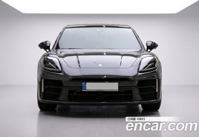 Porsche Panamera 2.9 AWD — пробег 4 700 км — фото 5 из 5
