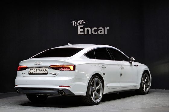 Audi A5 45 TFSI Quattro Premium Sportback — пробег 85 379 км — фото 2 из 5