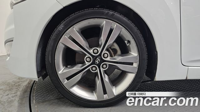 Hyundai Veloster DCT Pack — пробег 72 860 км — фото 5 из 5