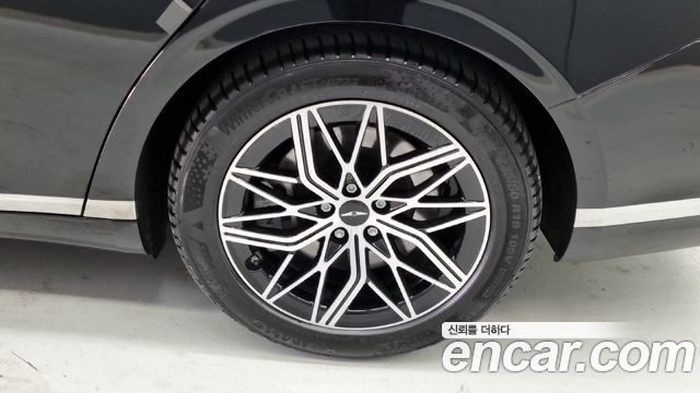 Genesis G90 из Кореи Encar
