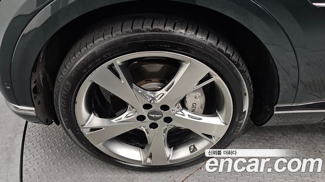 Genesis GV80 из Кореи Encar
