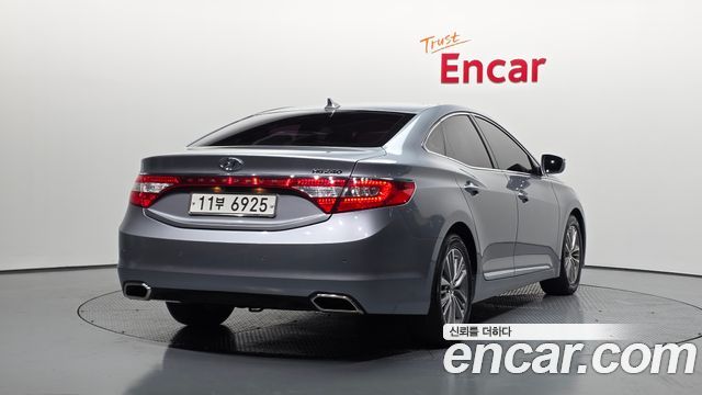 Hyundai Grandeur HG240 Modern — пробег 105 456 км — фото 2 из 5