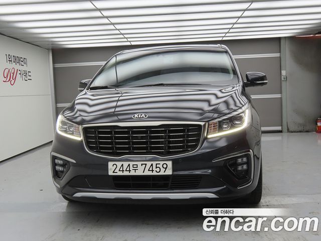 Kia Carnival из Кореи Encar