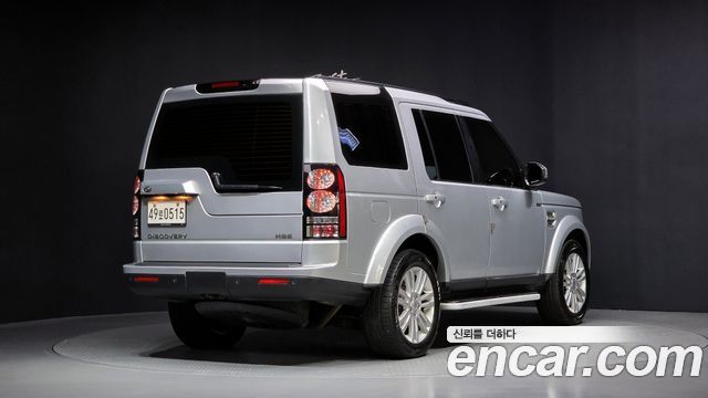Land Rover Discovery 3.0 SDV6 HSE — пробег 158 686 км — фото 2 из 5