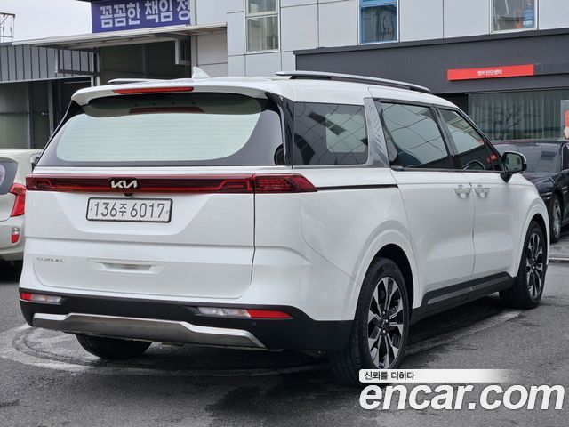 Kia Carnival Diesel 9-Seater Signature — пробег 103 578 км — фото 4 из 5