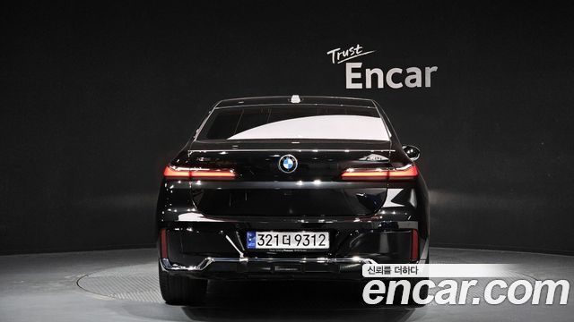 BMW 7-Series из Кореи Encar