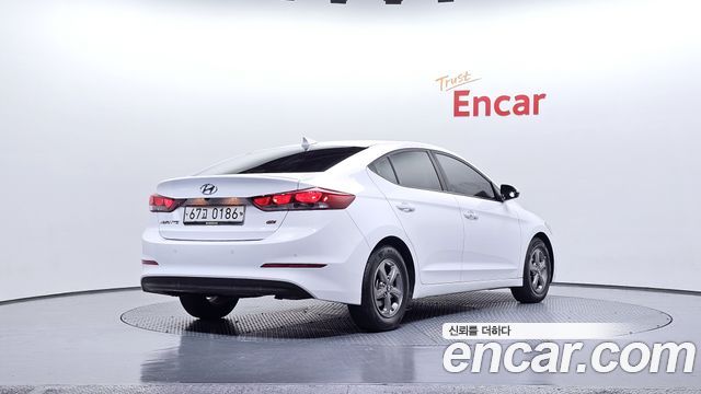 Hyundai AVANTE из Кореи Encar