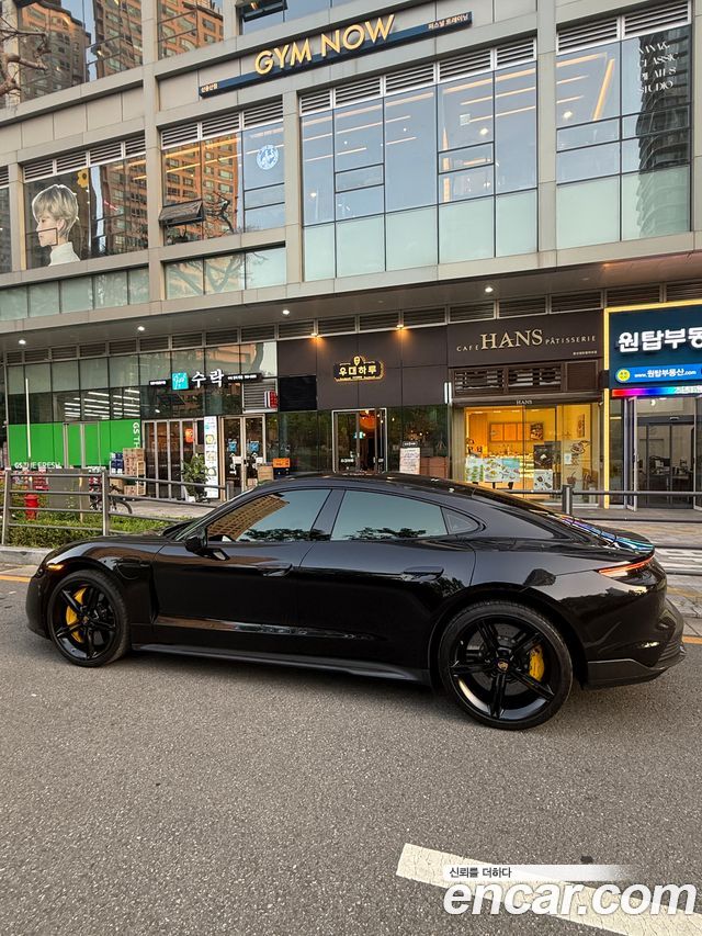 Porsche Taycan из Кореи Encar