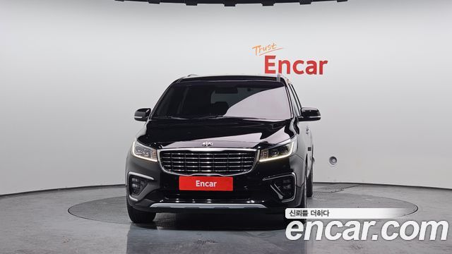 Kia Carnival 9-Seater Luxury — пробег 119 305 км — фото 3 из 5