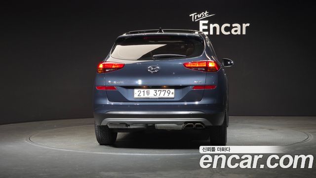 Hyundai Tucson из Кореи Encar