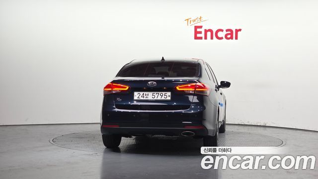 Kia K3 из Кореи Encar