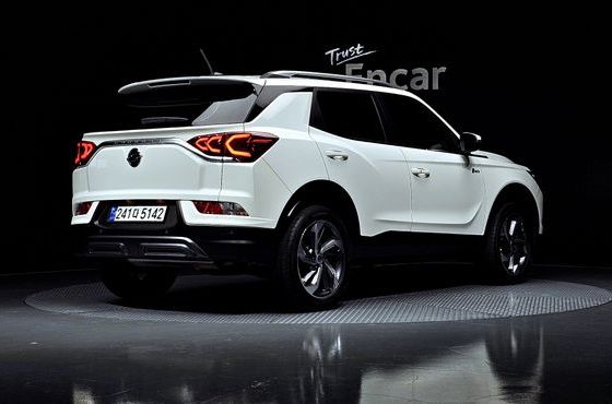 Ssangyong KORANDO Gasoline 1.5 2WD C7 — пробег 35 382 км — фото 2 из 5