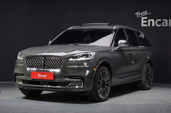 Lincoln Aviator 3.0 Black Label AWD — пробег 68 356 км — фото 1 из 5