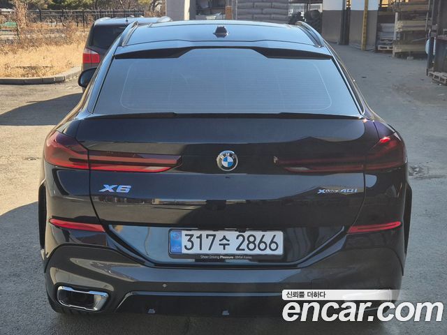 BMW X6 xDrive40i M Sport — пробег 1 320 км — фото 5 из 5