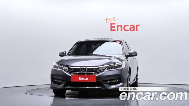 Honda Accord 2.4 9th — пробег 84 577 км — фото 3 из 5