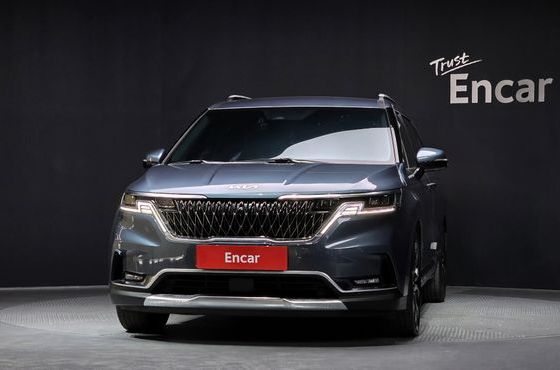 Kia Carnival 9-Seater Noblesse — пробег 97 068 км — фото 3 из 5