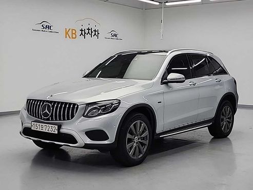 Mercedes-Benz GLC-Class GLC350e 4MATIC Premium — пробег 128 724 км — фото 1 из 5