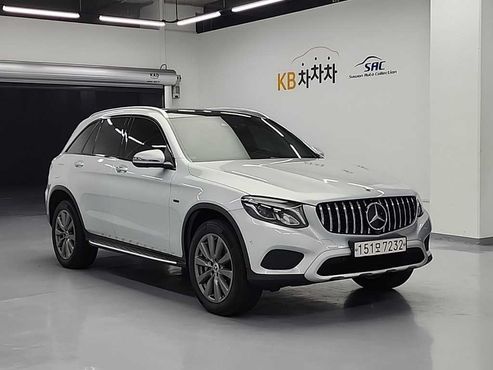 Mercedes-Benz GLC-Class GLC350e 4MATIC Premium — пробег 128 724 км — фото 2 из 5