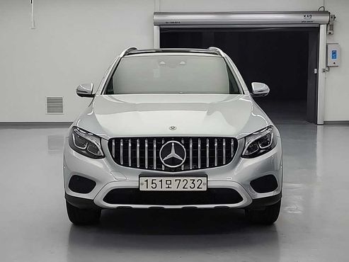Mercedes-Benz GLC-Class GLC350e 4MATIC Premium — пробег 128 724 км — фото 3 из 5
