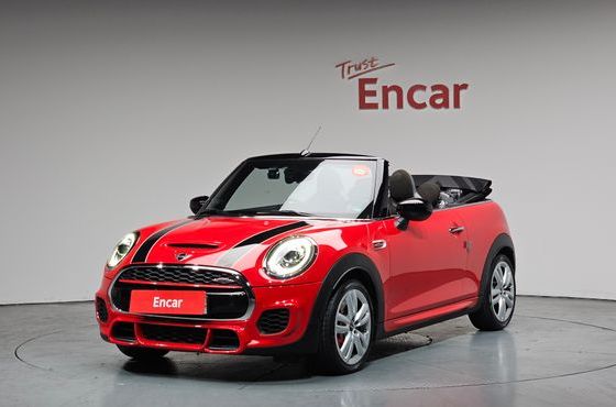 Mini Cooper Convertible JCW 3rd — пробег 61 249 км — фото 1 из 5