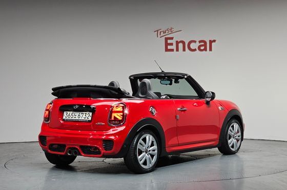 Mini Cooper Convertible JCW 3rd — пробег 61 249 км — фото 2 из 5