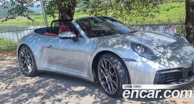 Porsche 911 Carrera S Cabriolet — пробег 2 500 км — фото 5 из 5