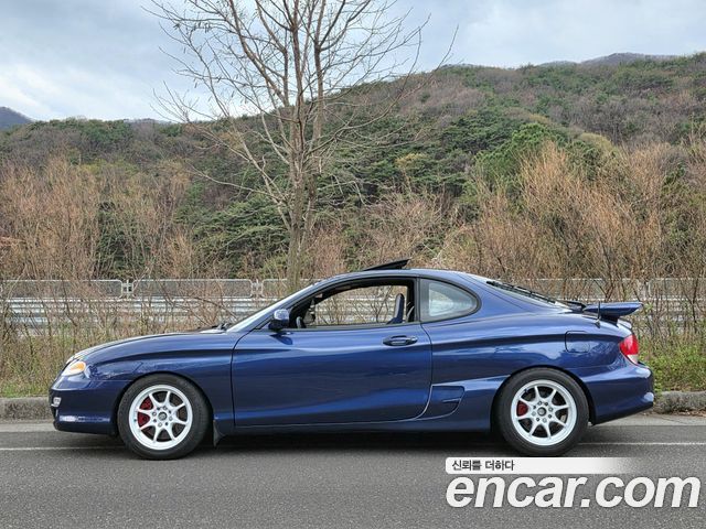 Hyundai Tiburon 2.0 DOHC — пробег 5 000 км — фото 2 из 5