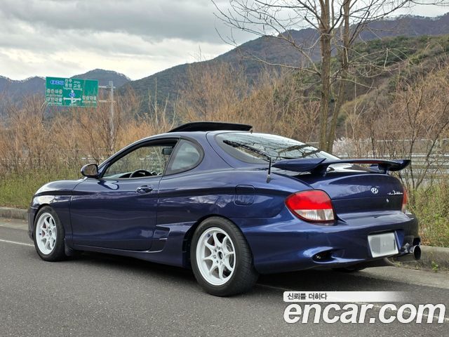 Hyundai Tiburon 2.0 DOHC — пробег 5 000 км — фото 3 из 5