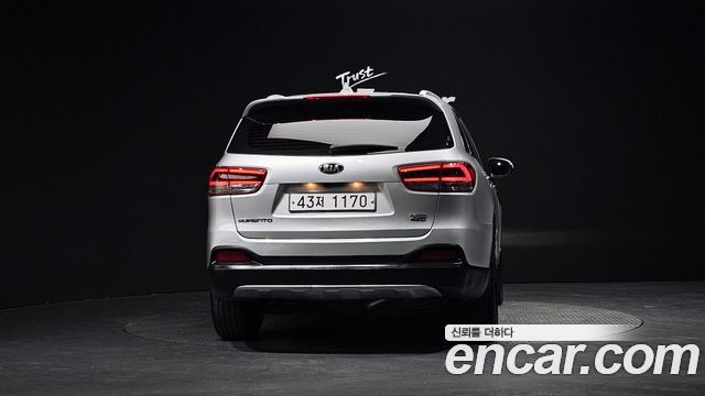 Kia Sorento Diesel 2.2 4WD Noblesse Special — пробег 114 583 км — фото 4 из 5