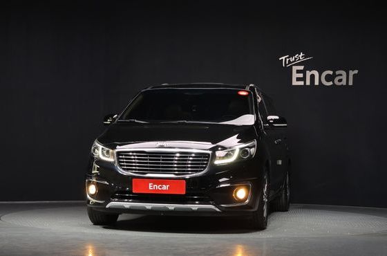 Kia Carnival 9-seater Prestige — пробег 181 053 км — фото 3 из 5