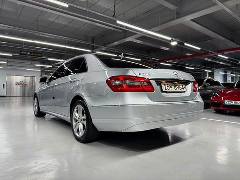 Mercedes-Benz E-Class E220 CDI Avantgarde — пробег 54 708 км — фото 4 из 5