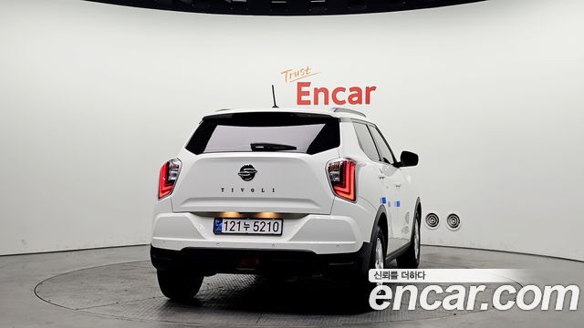 Ssangyong TIBOLI из Кореи Encar