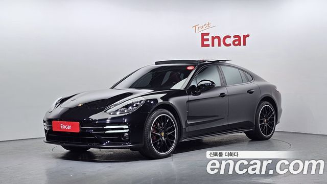 Porsche Panamera 4.0 GTS — пробег 74 638 км — фото 1 из 5