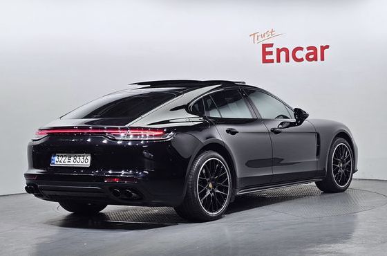Porsche Panamera 4.0 GTS — пробег 74 638 км — фото 2 из 5
