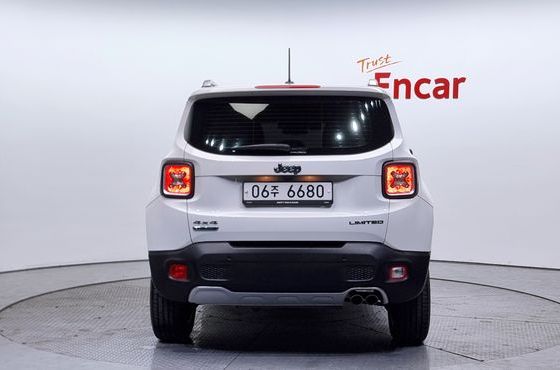 Jeep Renegade 2.0 Diesel Limited AWD — пробег 116 104 км — фото 4 из 5