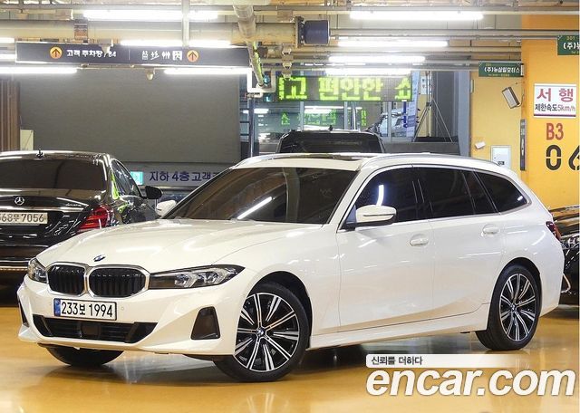 BMW 3-Series 320d Touring — пробег 25 000 км — фото 1 из 5
