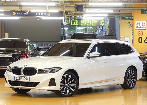 BMW 3-Series 320d Touring — пробег 25 000 км — фото 1 из 5