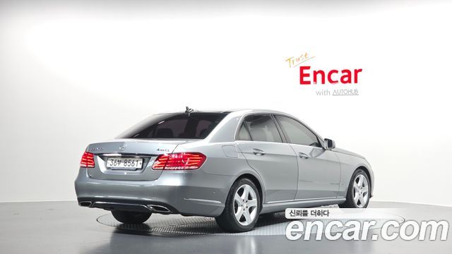 Mercedes-Benz E-Class E250 CDI 4MATIC — пробег 147 916 км — фото 2 из 5