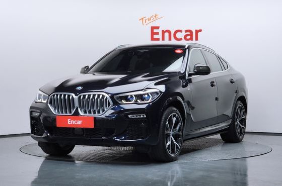 BMW X6 xDrive40i M Sport — пробег 82 666 км — фото 1 из 5