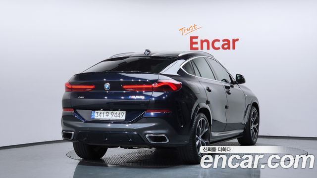 BMW X6 xDrive40i M Sport — пробег 82 666 км — фото 2 из 5